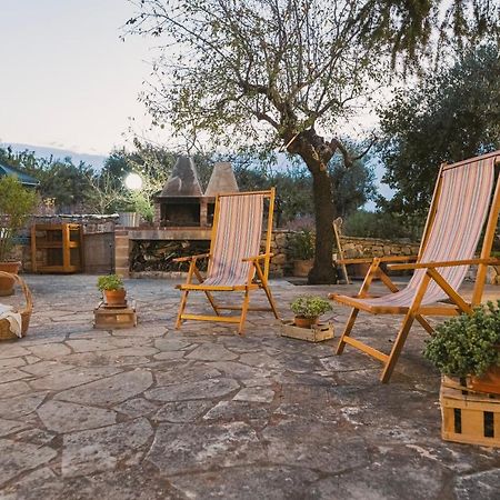 Trulli Country House Carla'S Secret Castellana Grotte Exterior foto