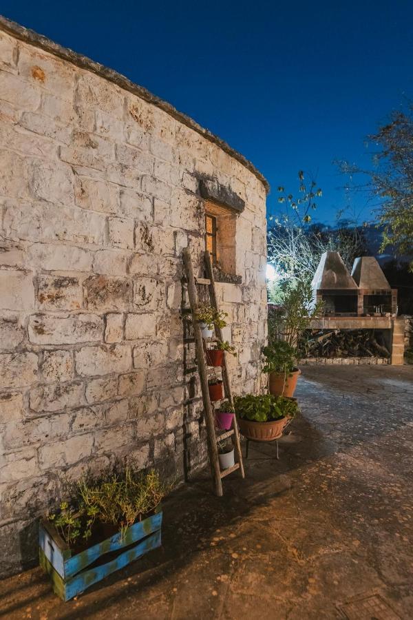 Trulli Country House Carla'S Secret Castellana Grotte Exterior foto